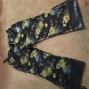 Lip Service Hollywood Geisha Black Brocade Capri Pants XS Petite Goth